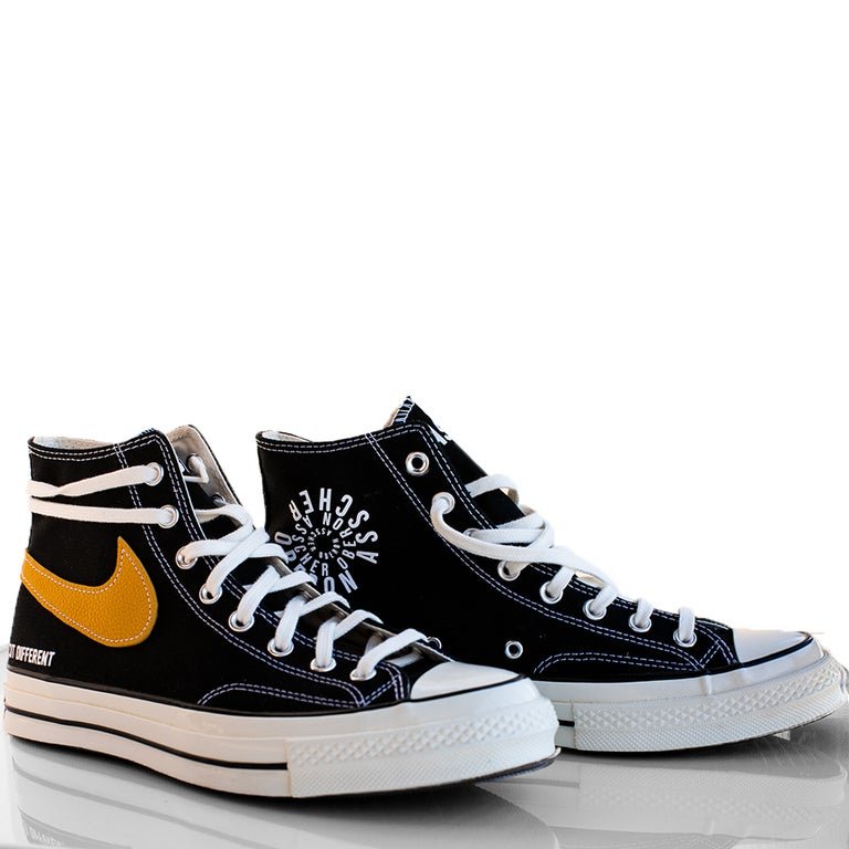 FOOTWEAR - Oberon Asscher