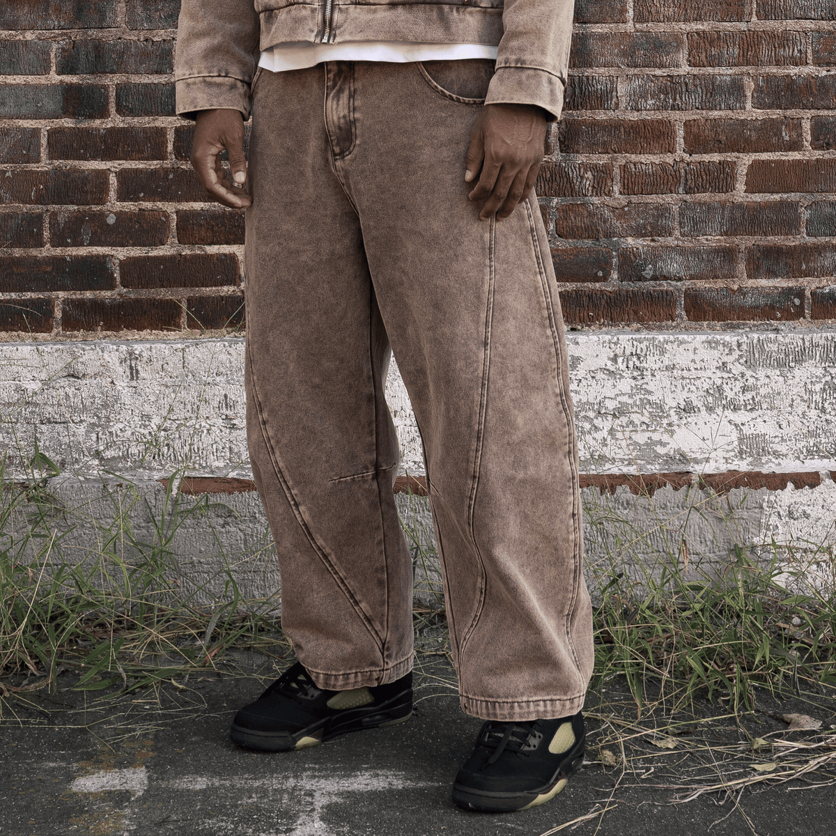 Barrel-Leg Pants - Oberon Asscher