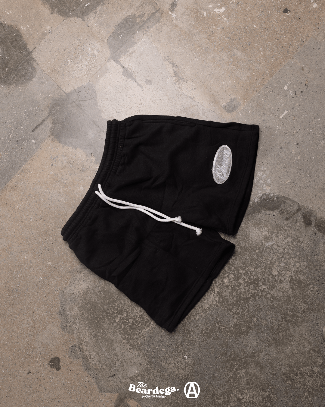 BLACK SWEATSHORTS - Oberon Asscher
