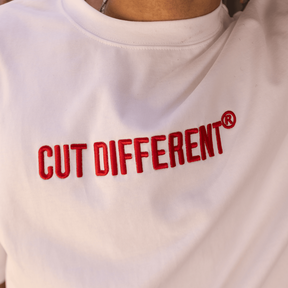 Cut Different® Tee - Oberon Asscher