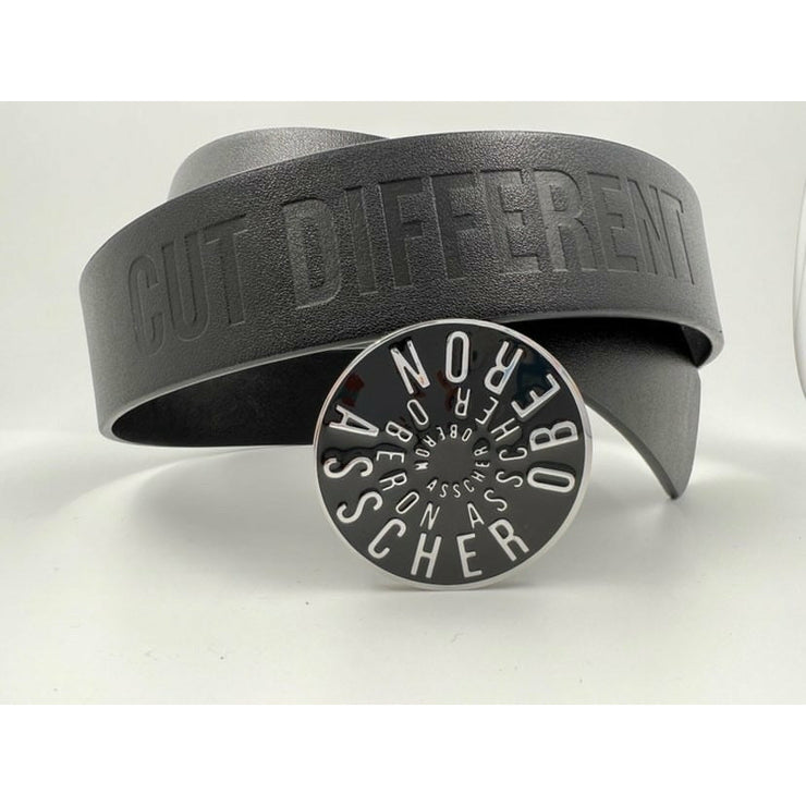 THIS BELT DIFFERENT - Oberon Asscher